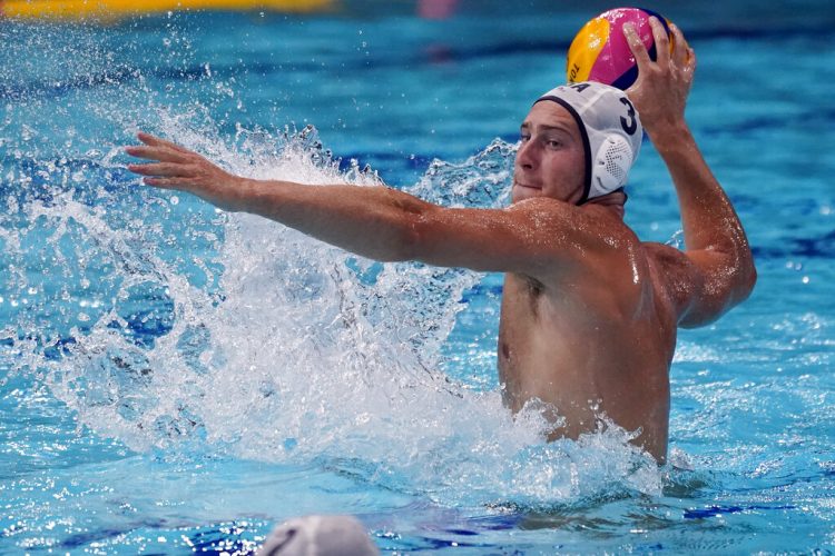 Italy wins rematch with US in men's Olympic water polo